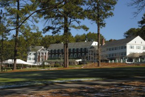 MidPines Inn Facing 18th Green
